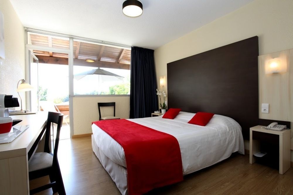 Hotel Le Clos Roussillon Pres De Sarlat Vitrac  Bagian luar foto
