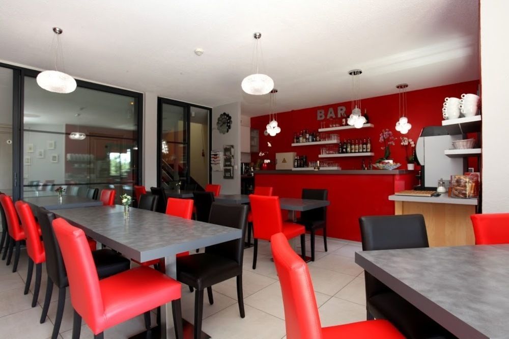 Hotel Le Clos Roussillon Pres De Sarlat Vitrac  Bagian luar foto