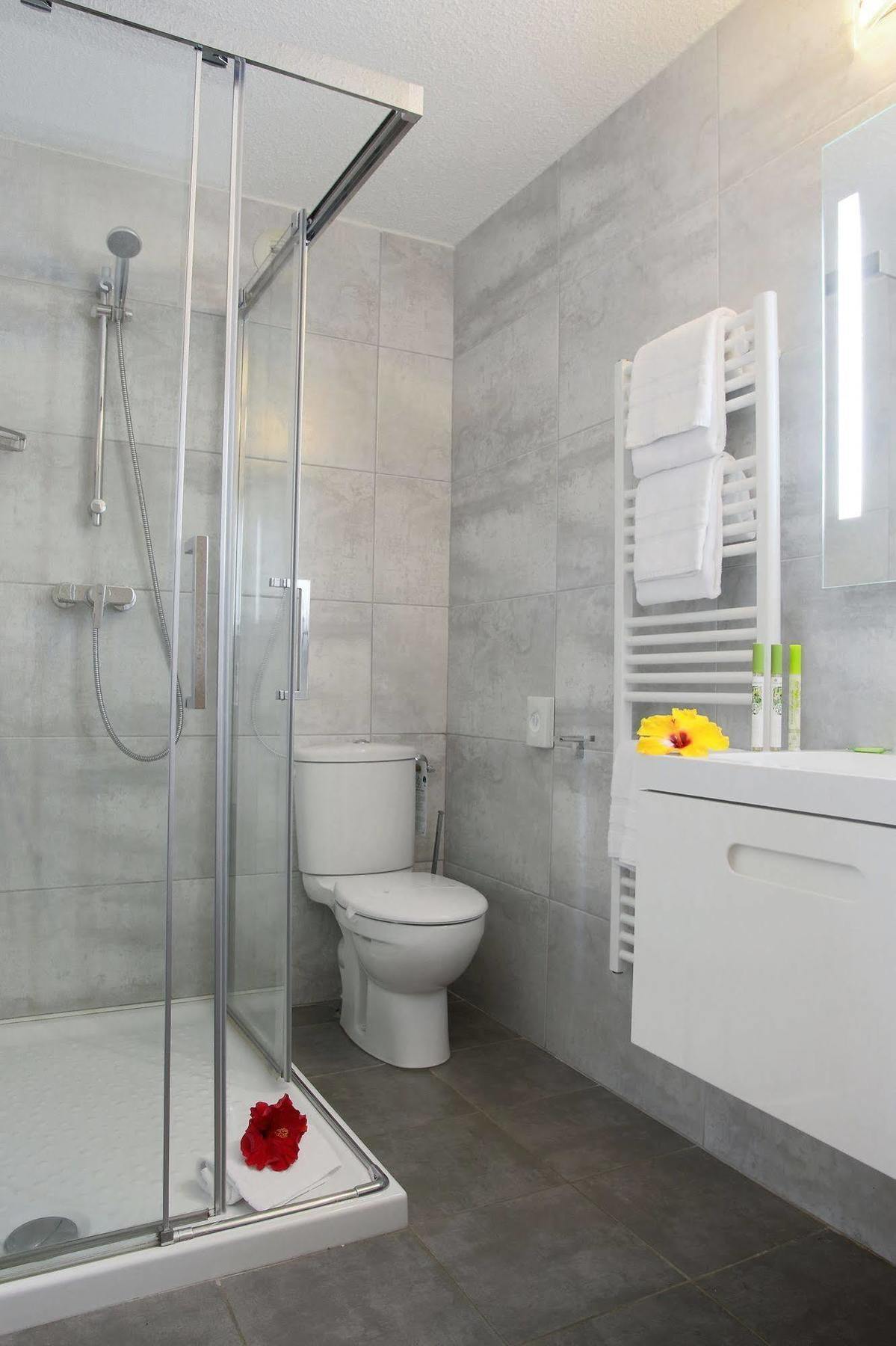 Hotel Le Clos Roussillon Pres De Sarlat Vitrac  Bagian luar foto