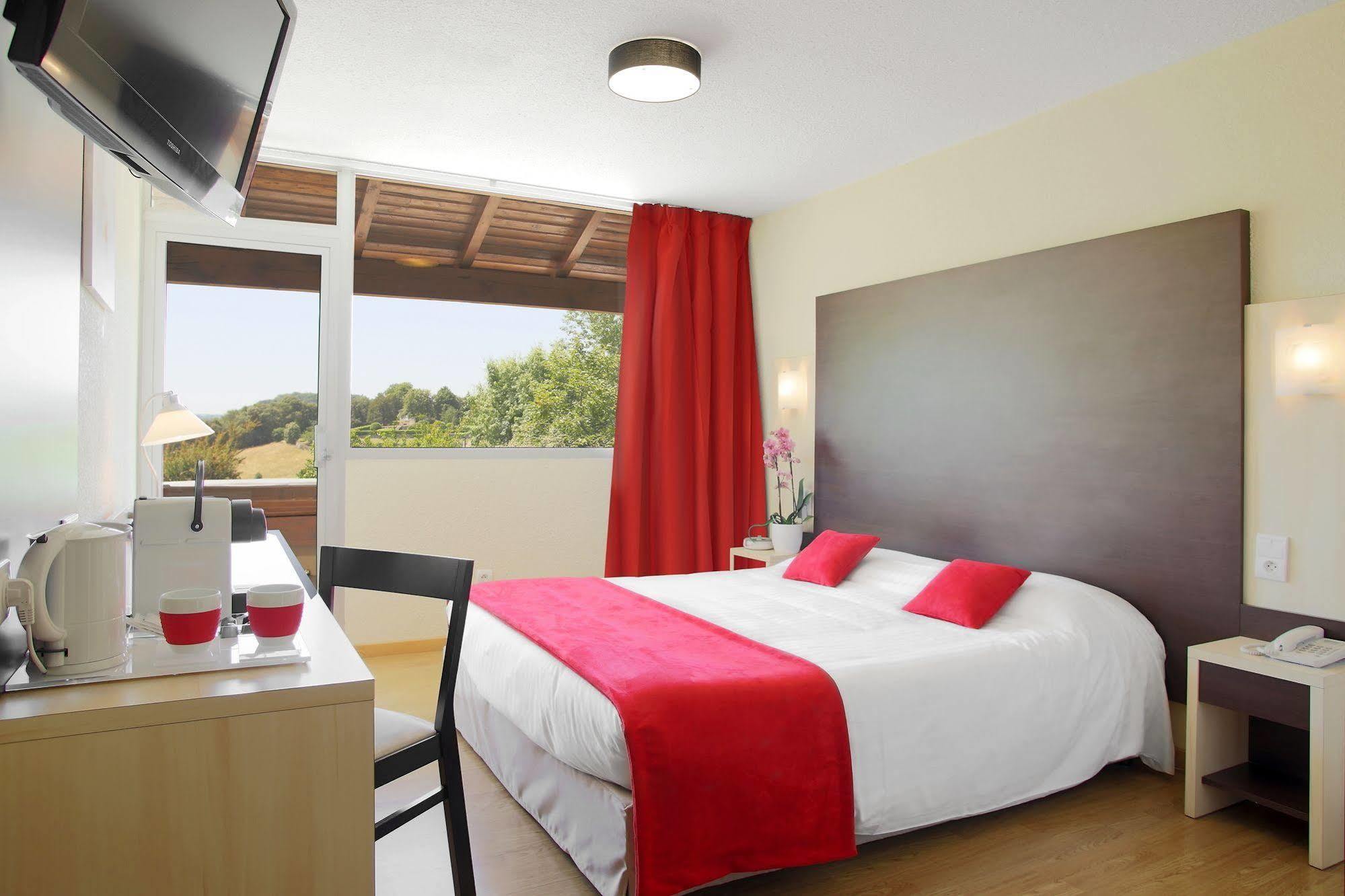 Hotel Le Clos Roussillon Pres De Sarlat Vitrac  Bagian luar foto